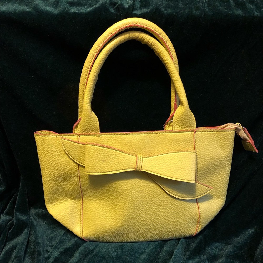 MSC Mainstreet Small Lime Green Handbag